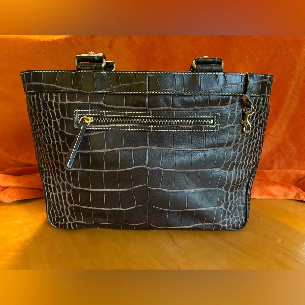 NWOT Dooney & Bourke leather handbag - Picture 2 of 6